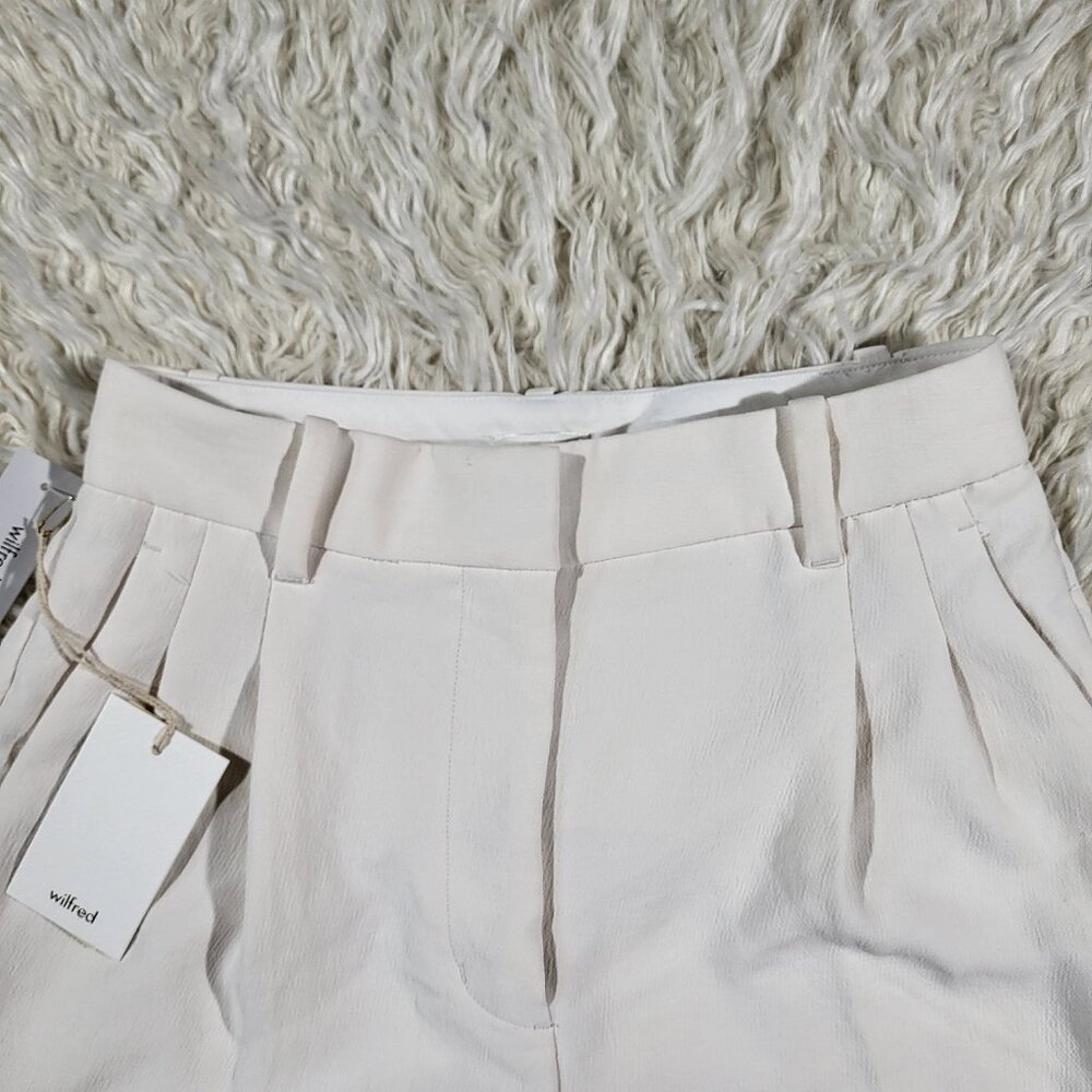 New Aritzia Wilfred Effortless 7" Light Birch Bouleau Pale Short - Size 4 - Picture 3 of 16